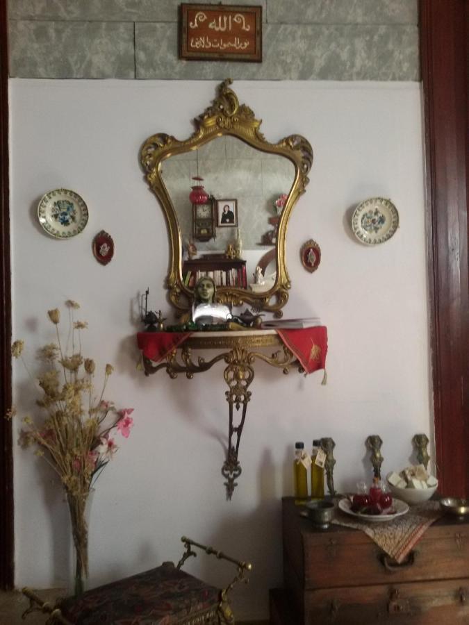 Bonjour Pension Ayvalik Bagian luar foto
